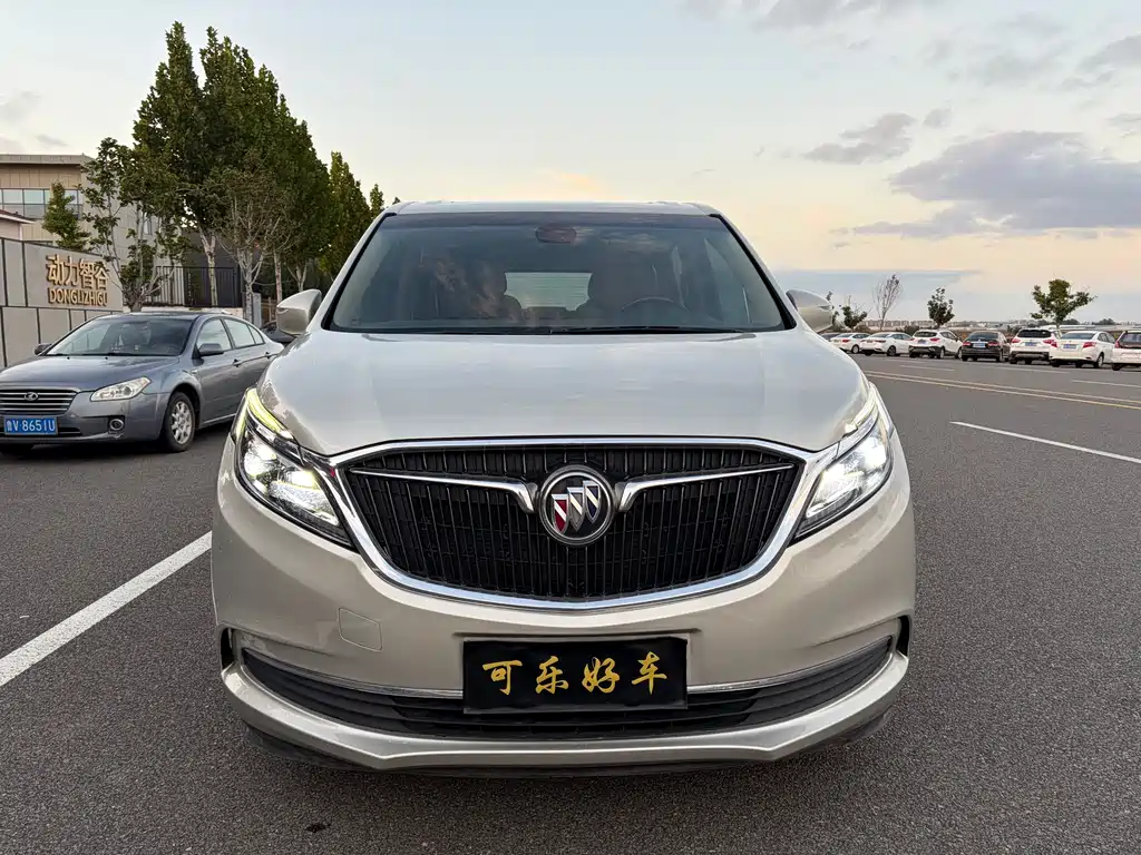 BUICK GL8