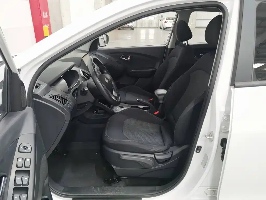 Hyundai ix35 — миниатюра 10