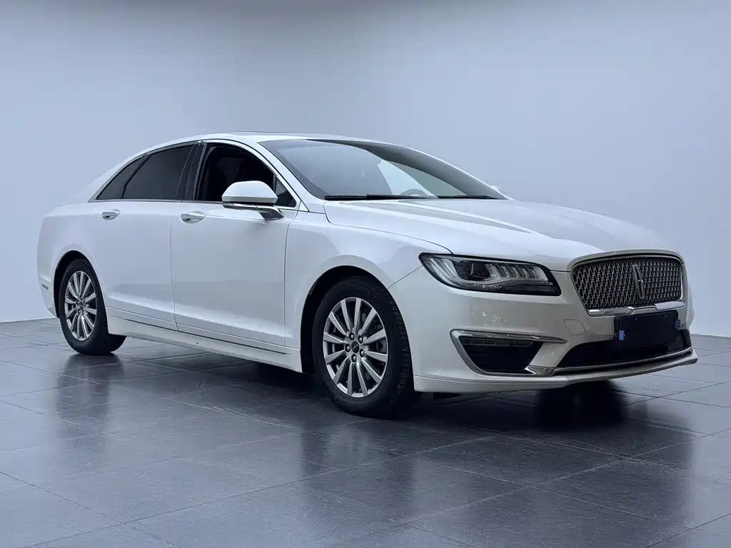LINCOLN MKZ