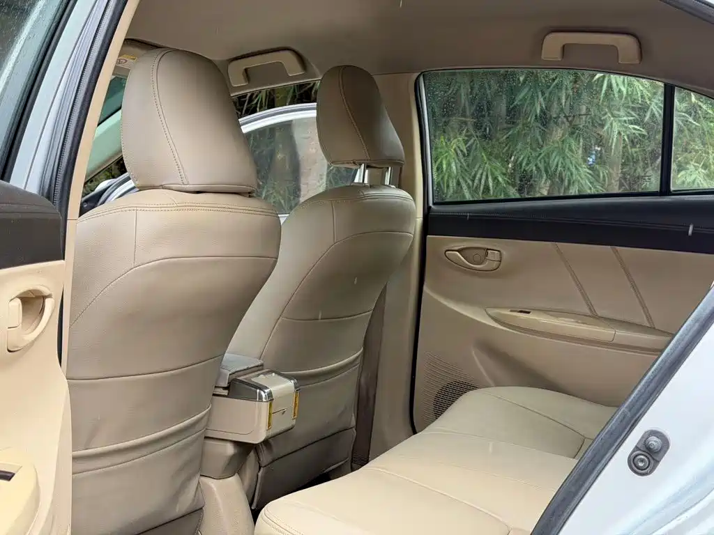 Toyota Vios — миниатюра 6