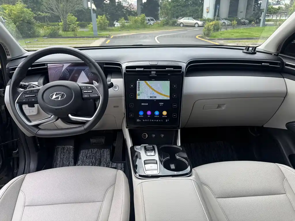 Hyundai Tucson — миниатюра 8