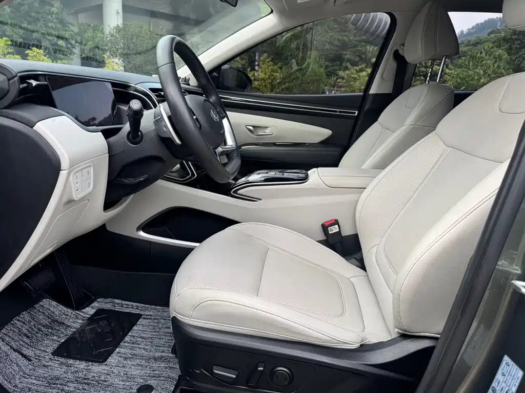 Hyundai Tucson — миниатюра 10