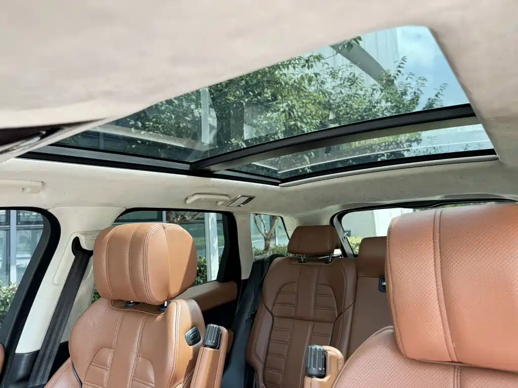 Land Rover Sport — миниатюра 9