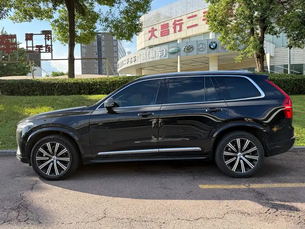 Volvo XC90 — миниатюра 3