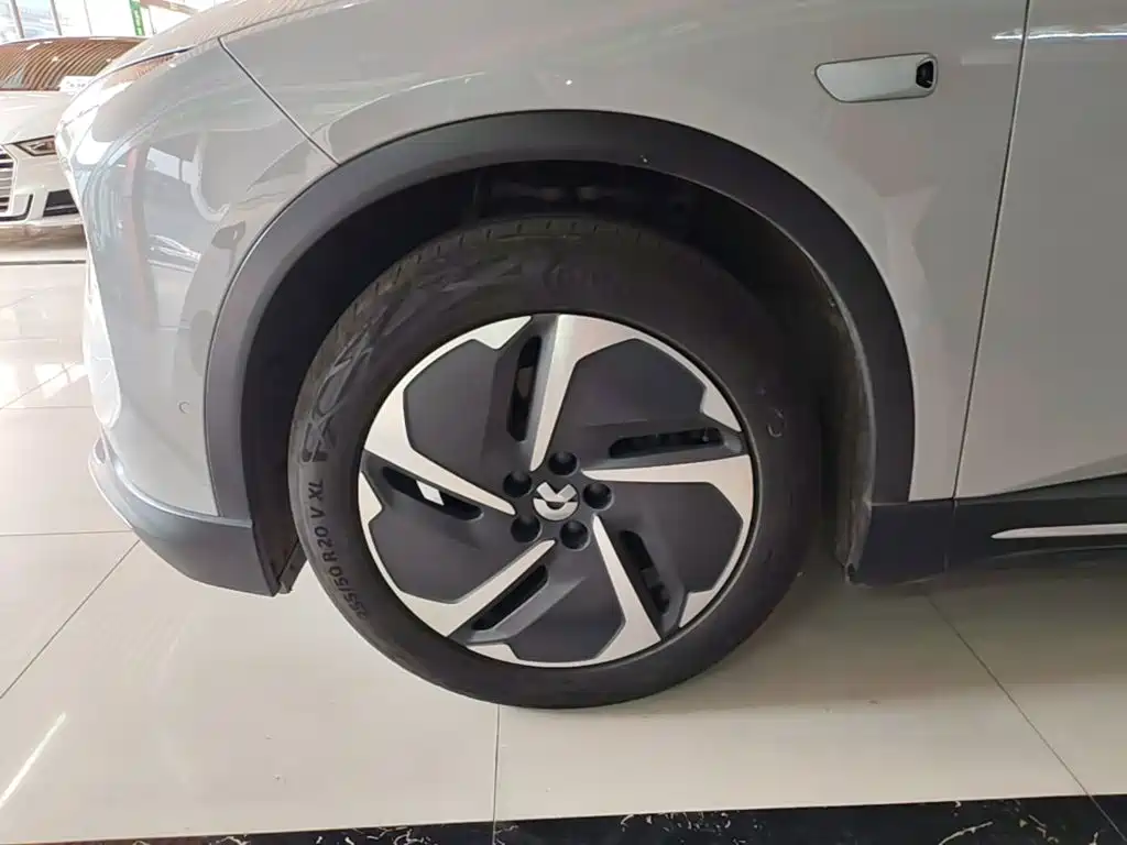 NIO ES6 — миниатюра 23