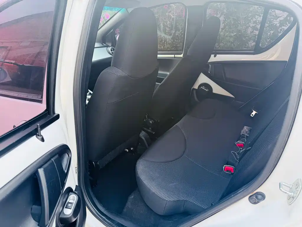 BYD e1 — миниатюра 8