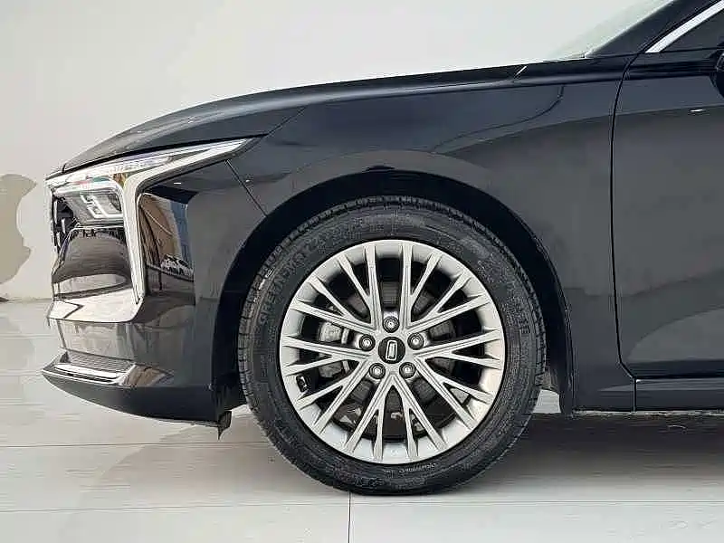 Bestune B70 — миниатюра 6