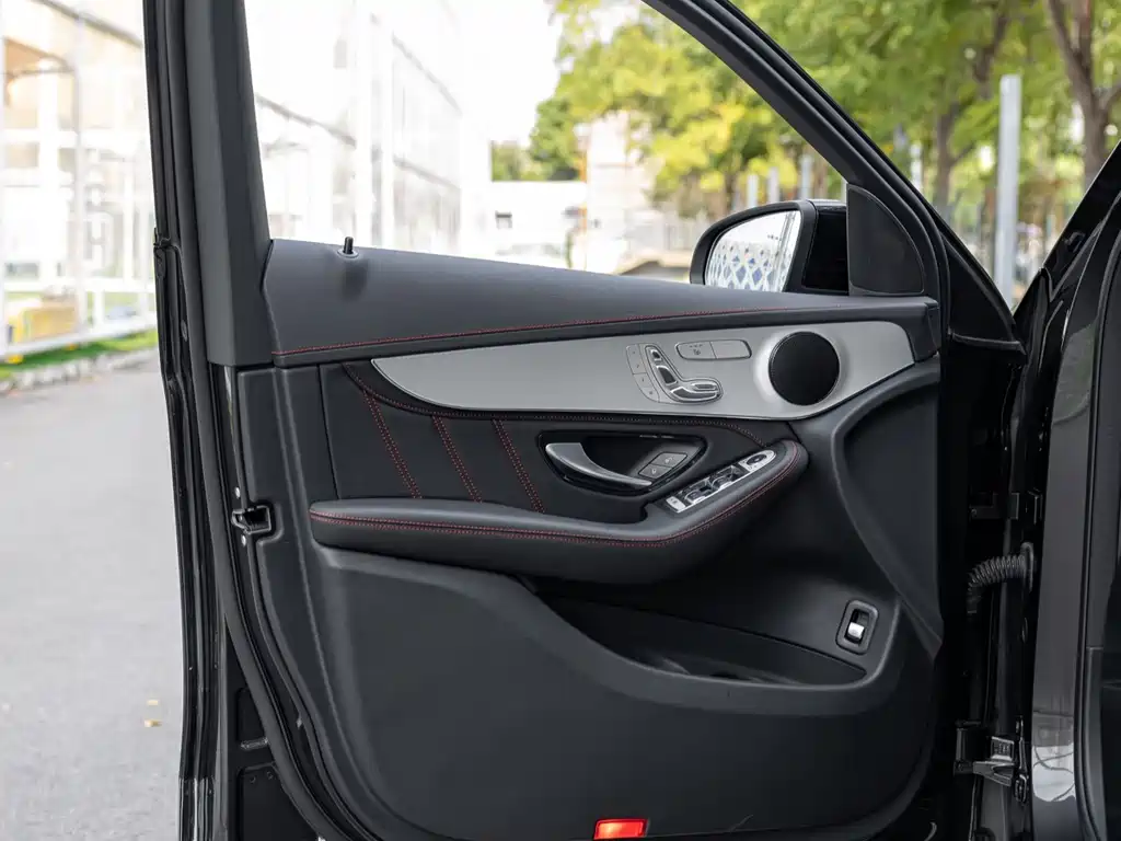 Mercedes-Benz GLC AMG — миниатюра 17
