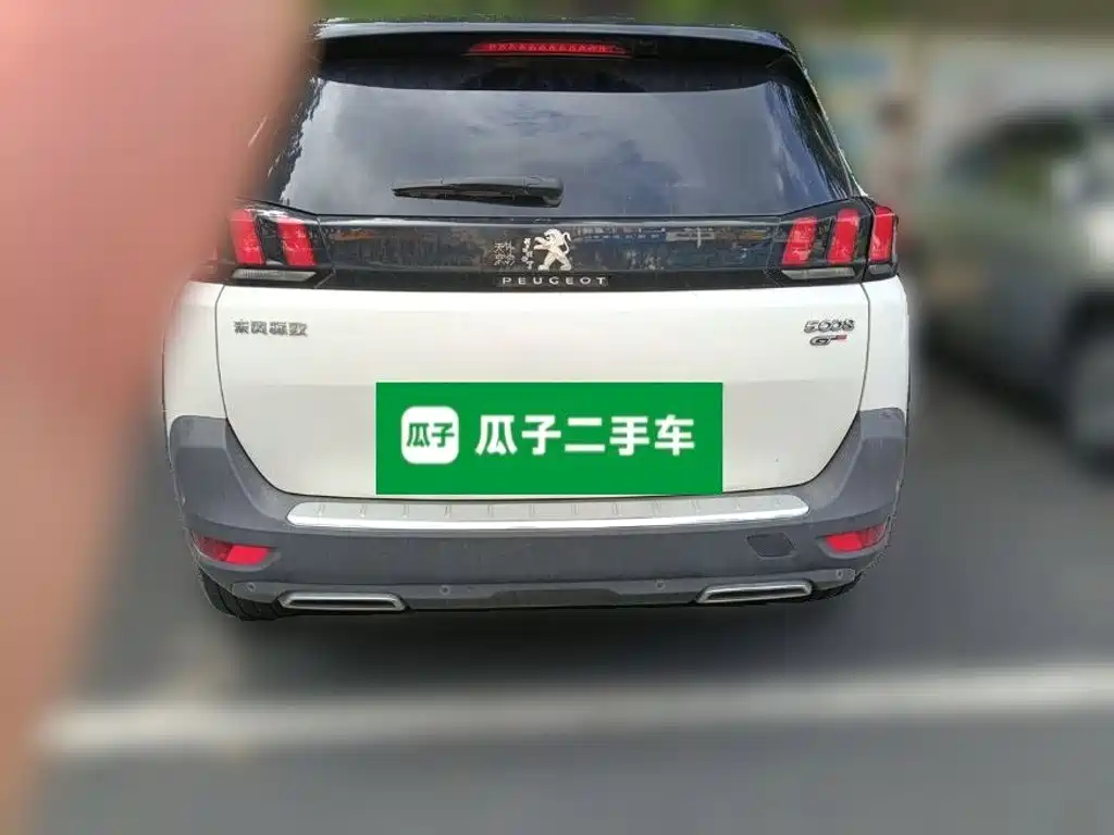 Peugeot 5008 — миниатюра 3