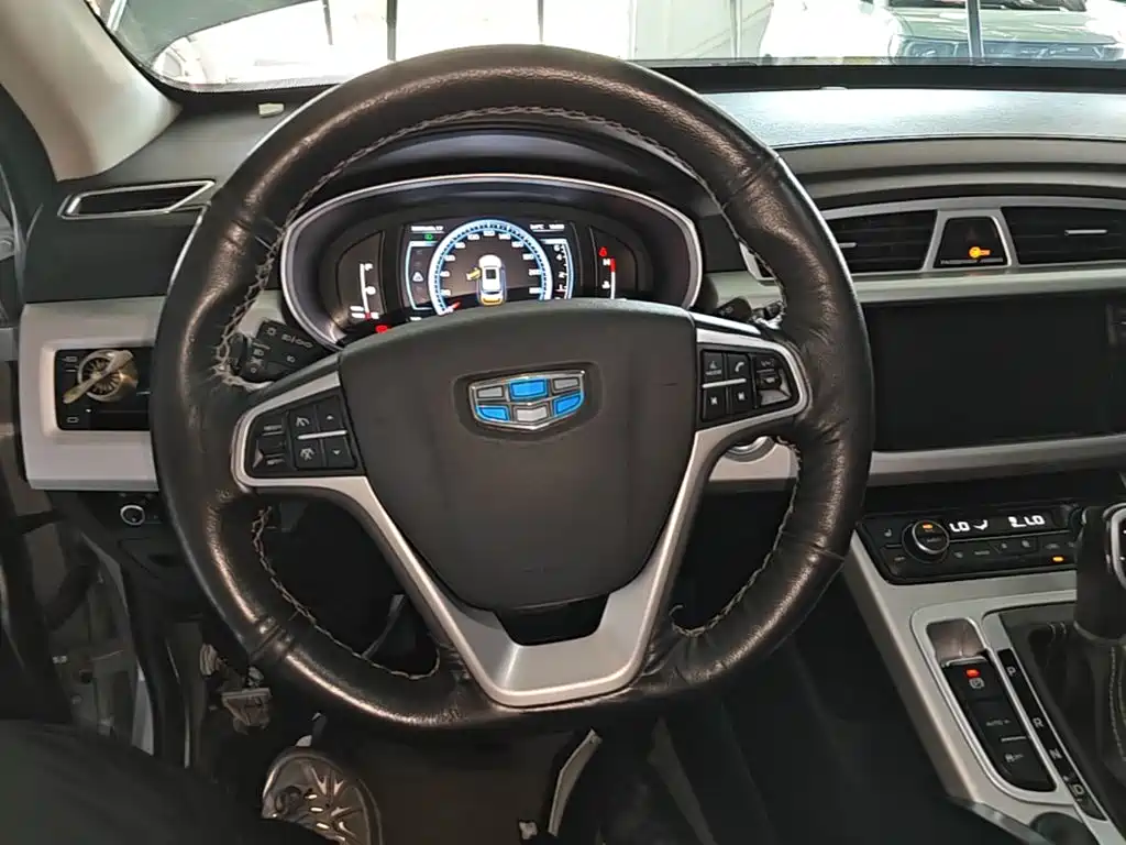 Geely Boyue — миниатюра 11