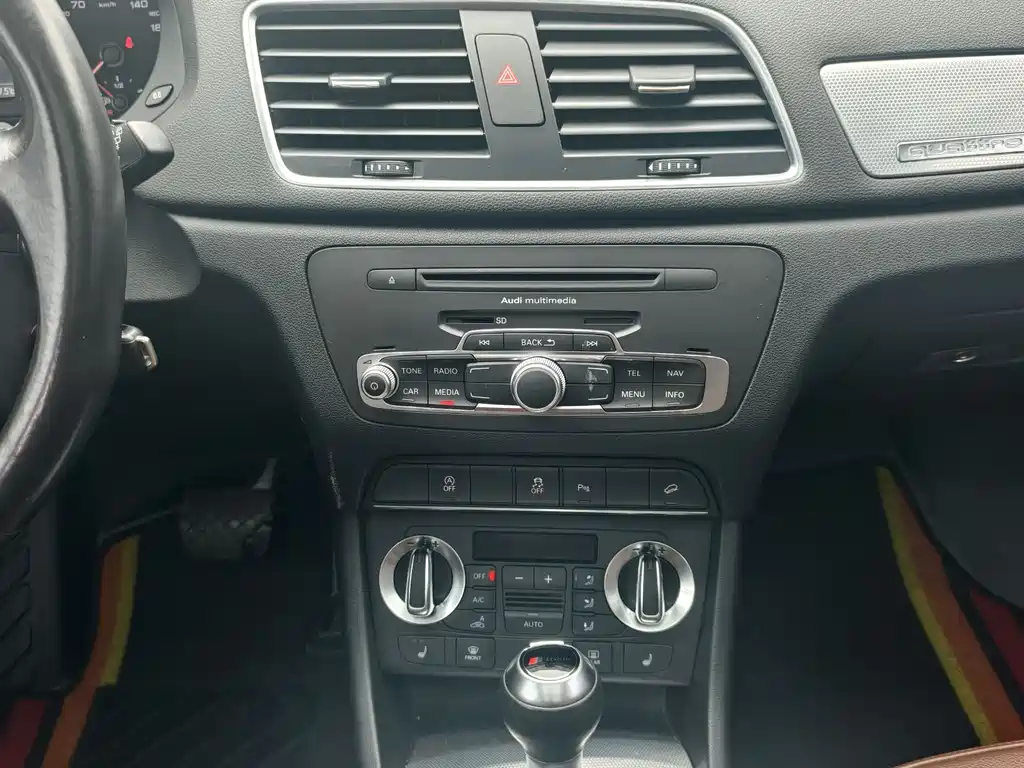 Audi Q3 2015 35 TFSI quattro