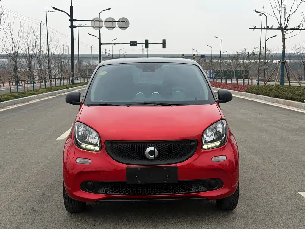 SMART FORFOUR