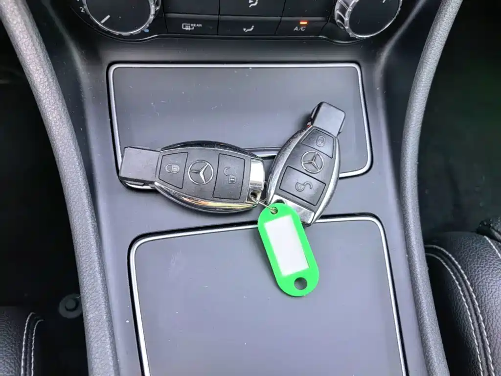 Mercedes-Benz GLA — миниатюра 9