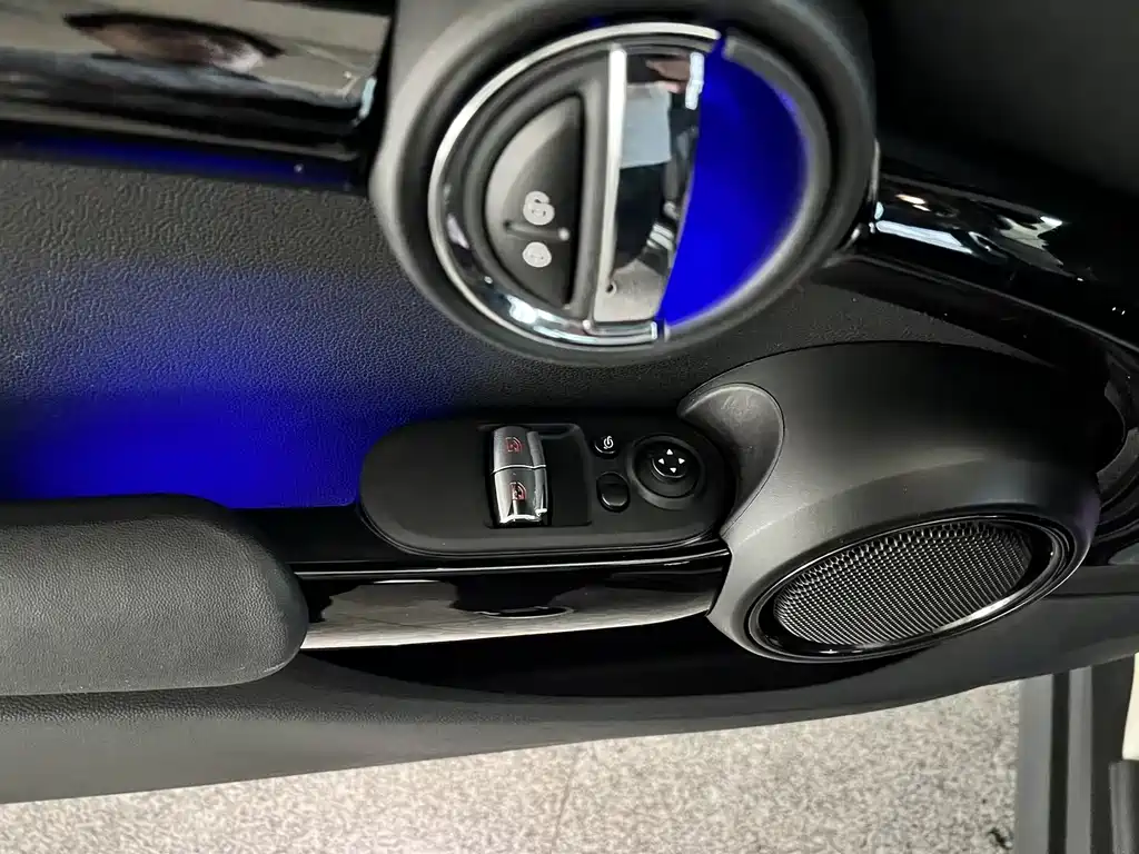 MINI Mini — миниатюра 13