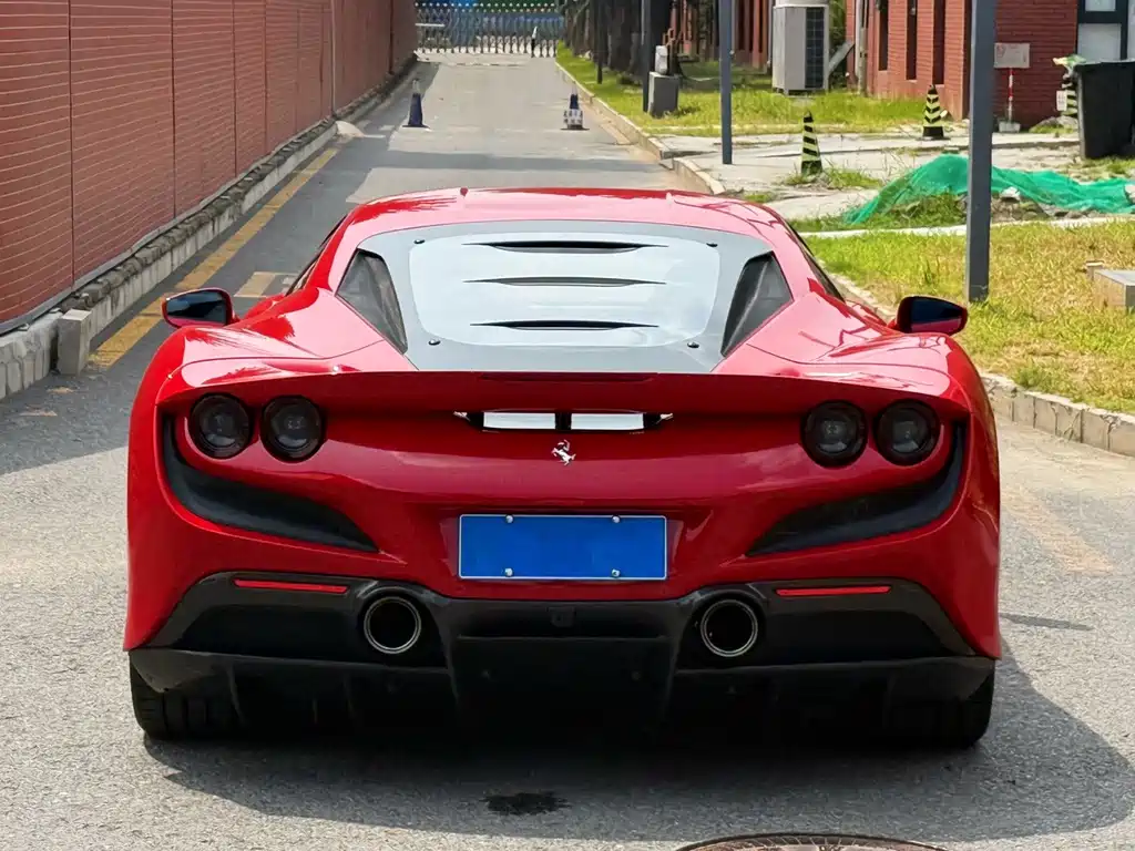 Ferrari F8 — миниатюра 5