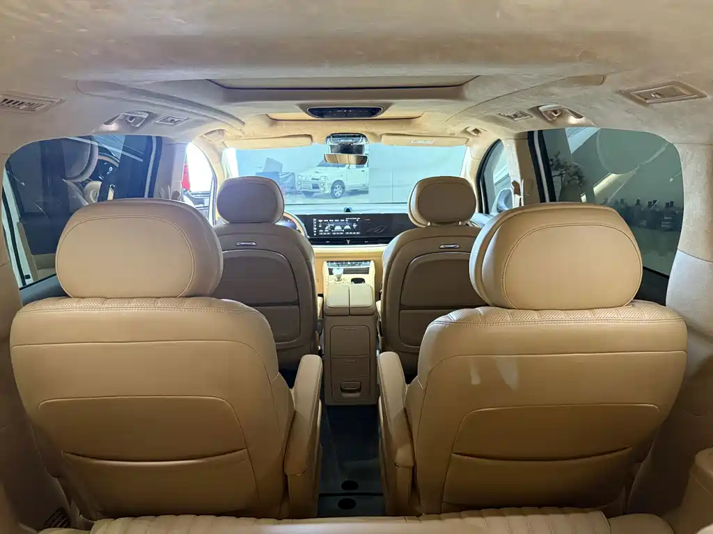 Voyah Dreamer PHEV Ultra Long Range Flagship Edition, фото 20