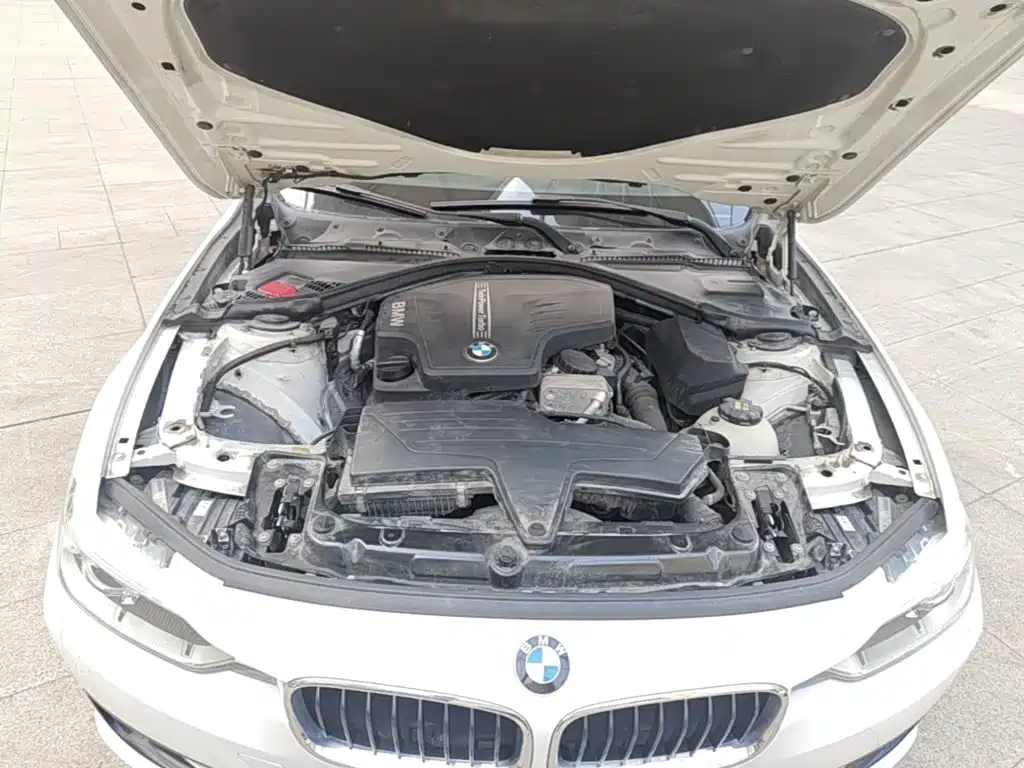 BMW 3 Series — миниатюра 20