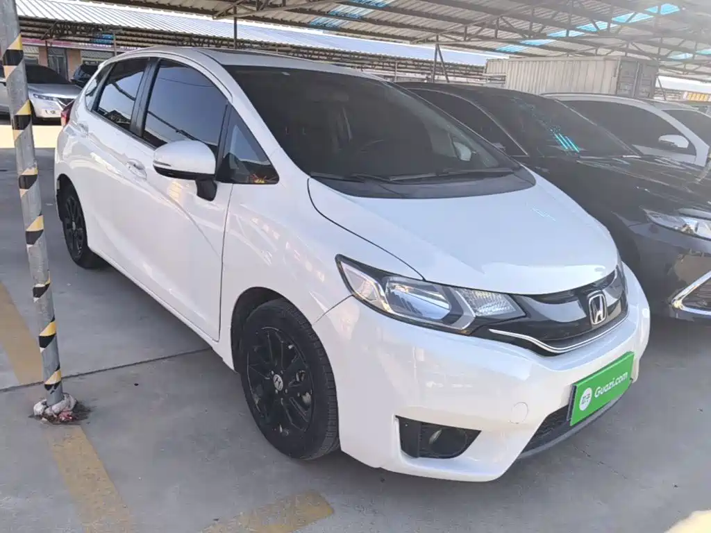 Honda Fit — миниатюра 4