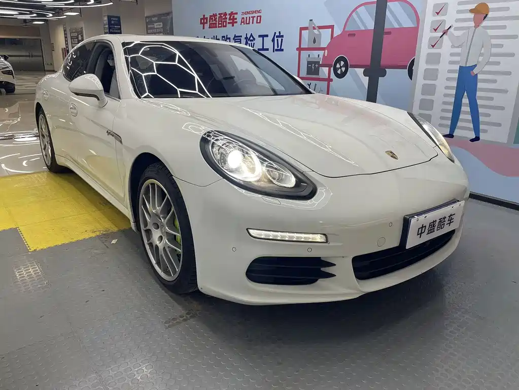 Porsche Panamera Hybrid — миниатюра 2