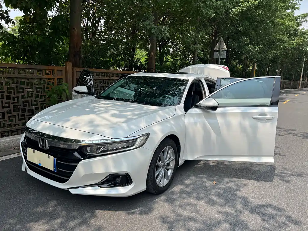 Honda Accord — миниатюра 22