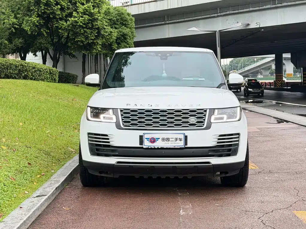 Land Rover Range Rover — миниатюра 2
