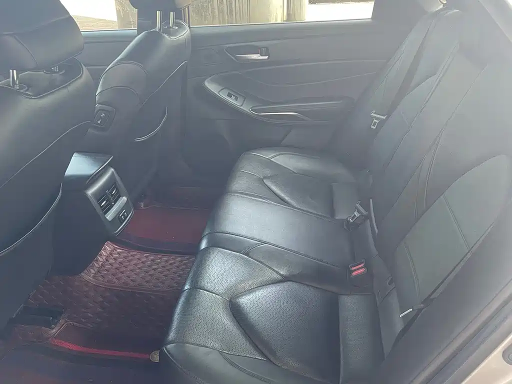 Toyota Avalon — миниатюра 29