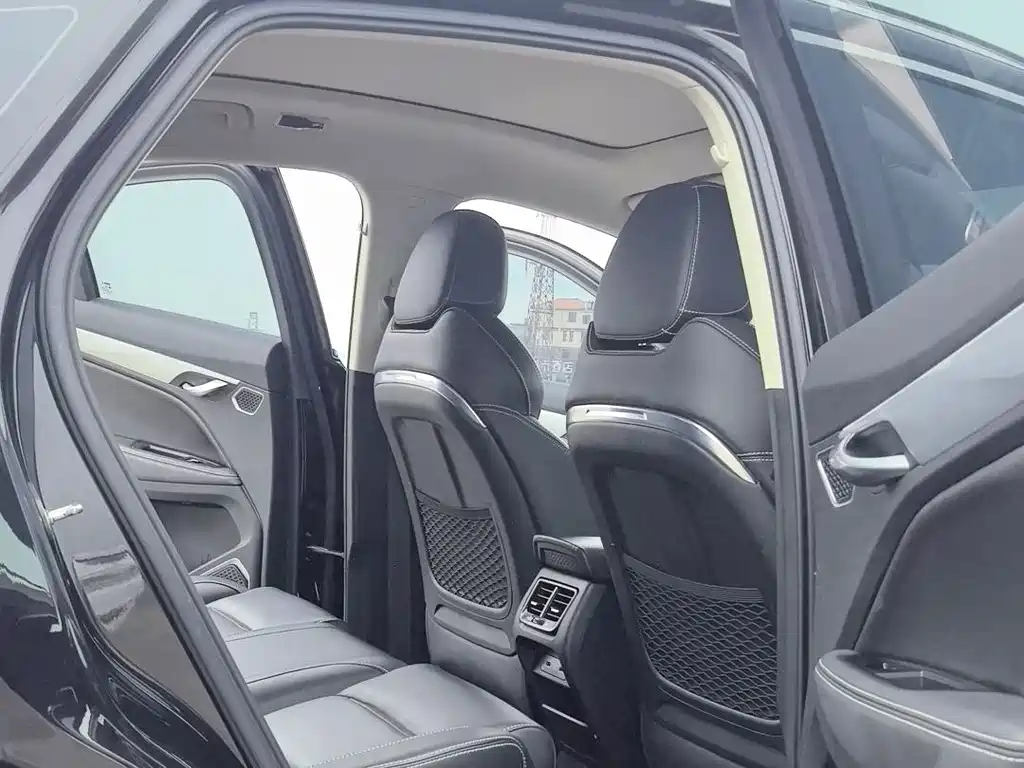 GEELY AUTOMOBILE XINGYUE