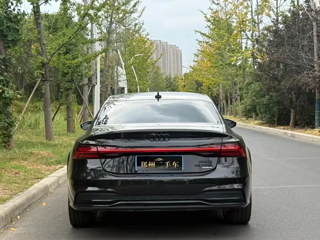Audi A7L — миниатюра 8