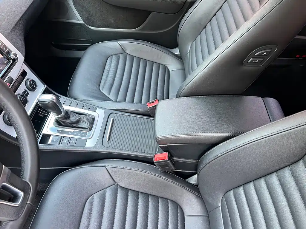 Volkswagen Magotan — миниатюра 14