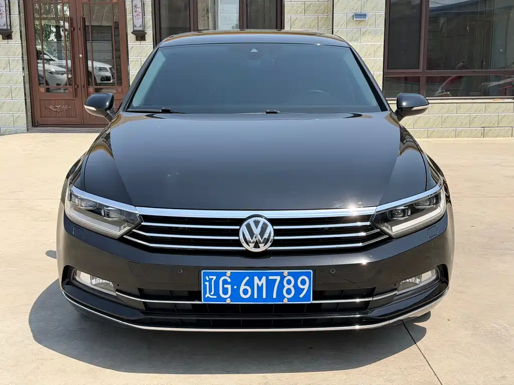 Volkswagen Magotan 2016