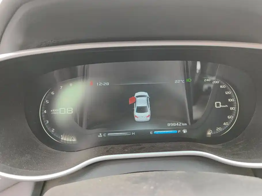 Geely Emgrand — миниатюра 14