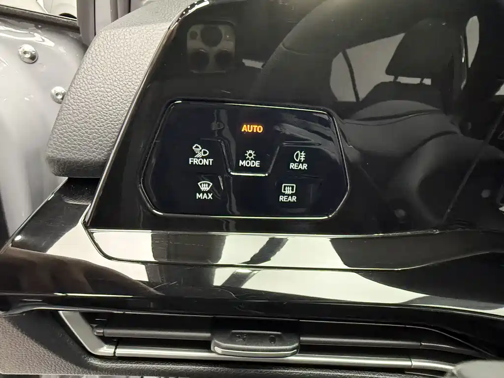Volkswagen Golf 2023 280TSI DSG R-Line Lite