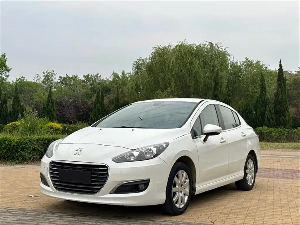 Peugeot 308 2015