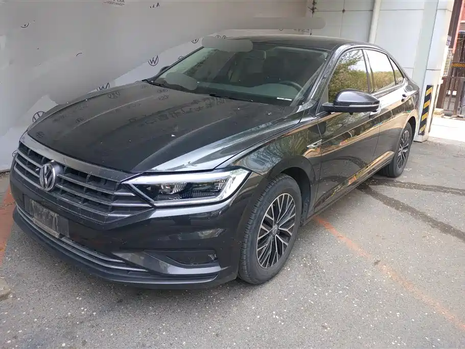 Volkswagen Sagitar 2020
