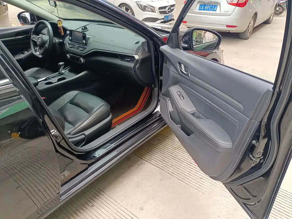 Nissan Teana — миниатюра 5