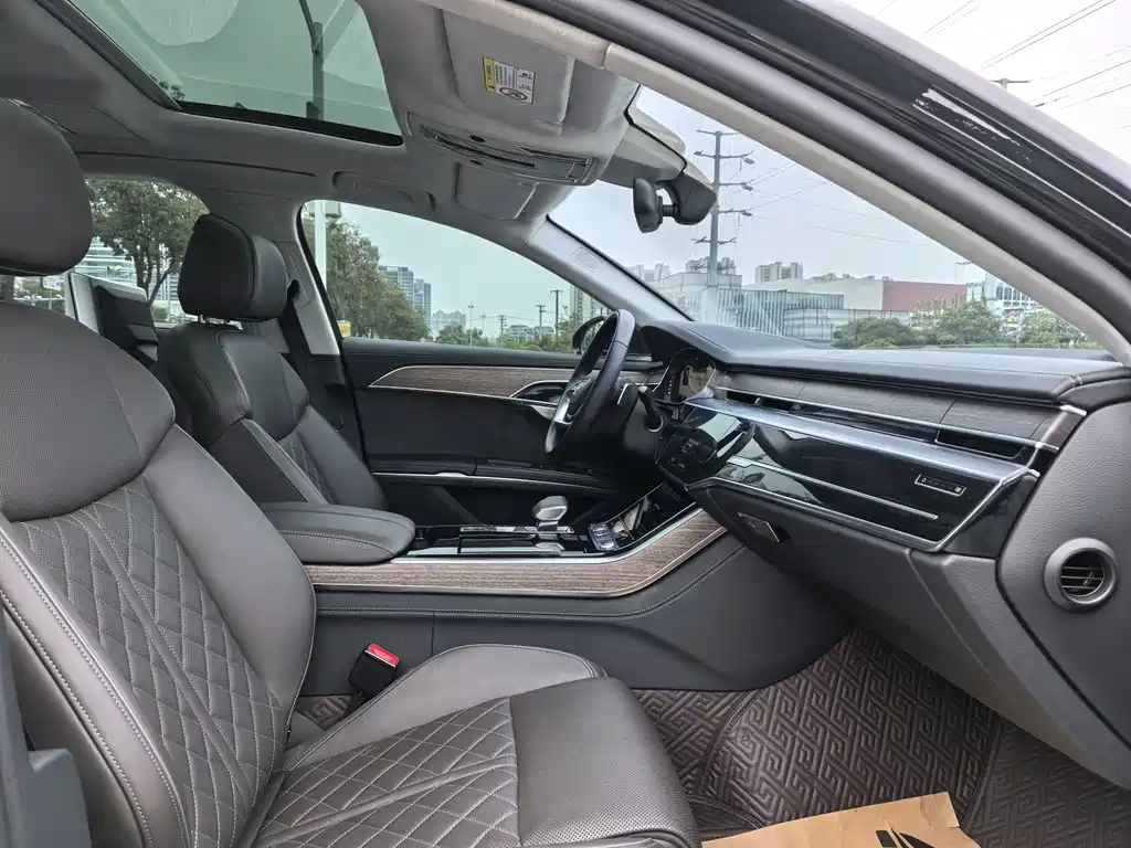 Audi A8 — миниатюра 17