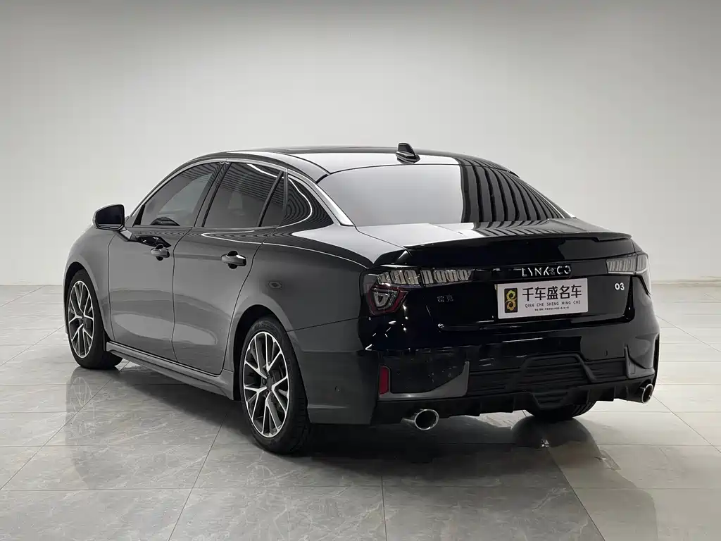 Lynk & Co 03 — миниатюра 4