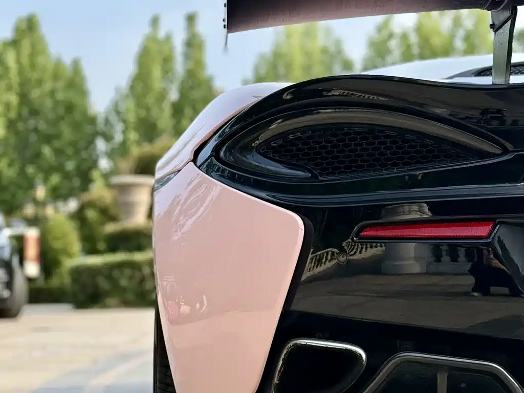 McLaren 570 570GT 3.8T Coupe, фото 12