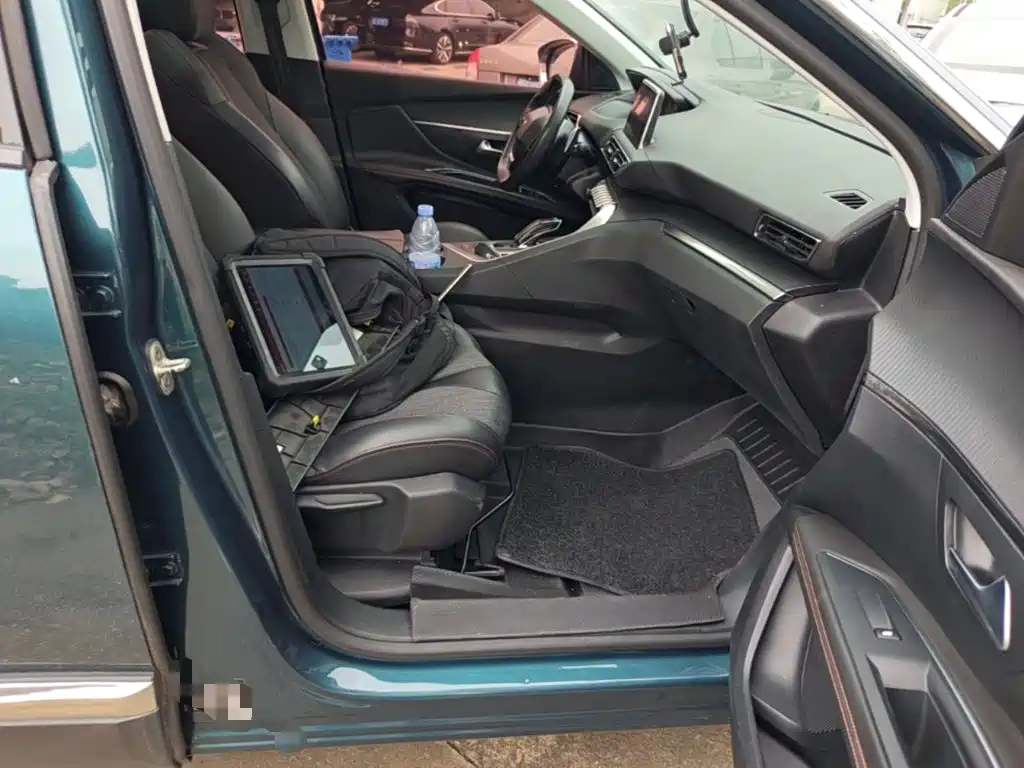 Peugeot 5008 — миниатюра 9