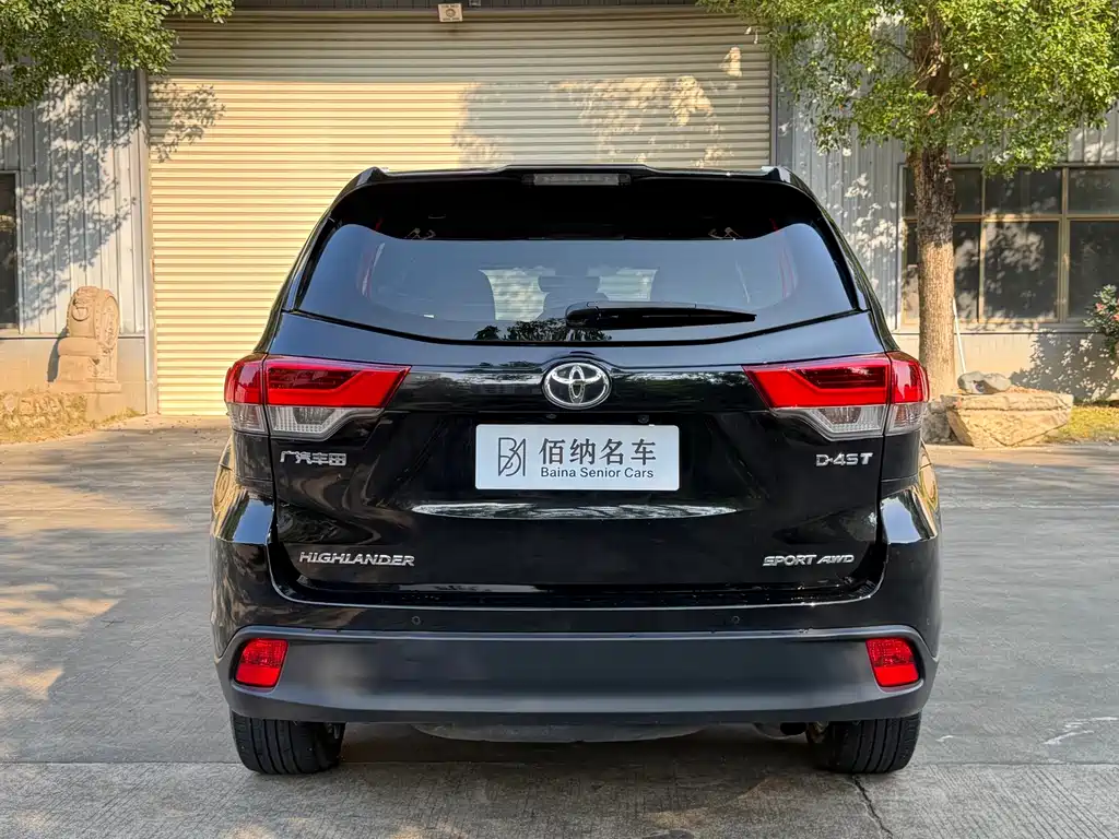 Toyota Highlander — миниатюра 8