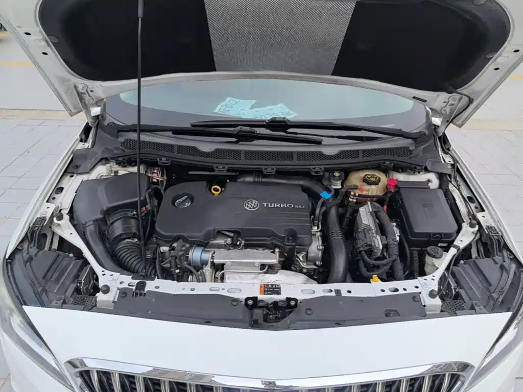 Buick Verano — миниатюра 20