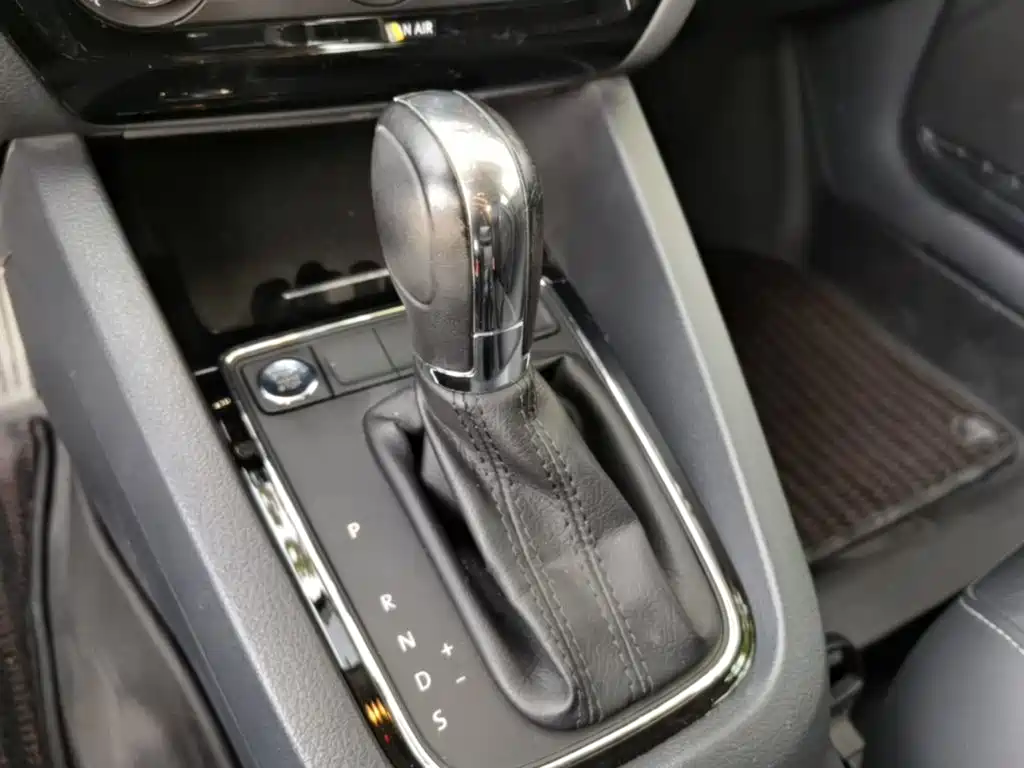 Volkswagen Sagitar — миниатюра 14