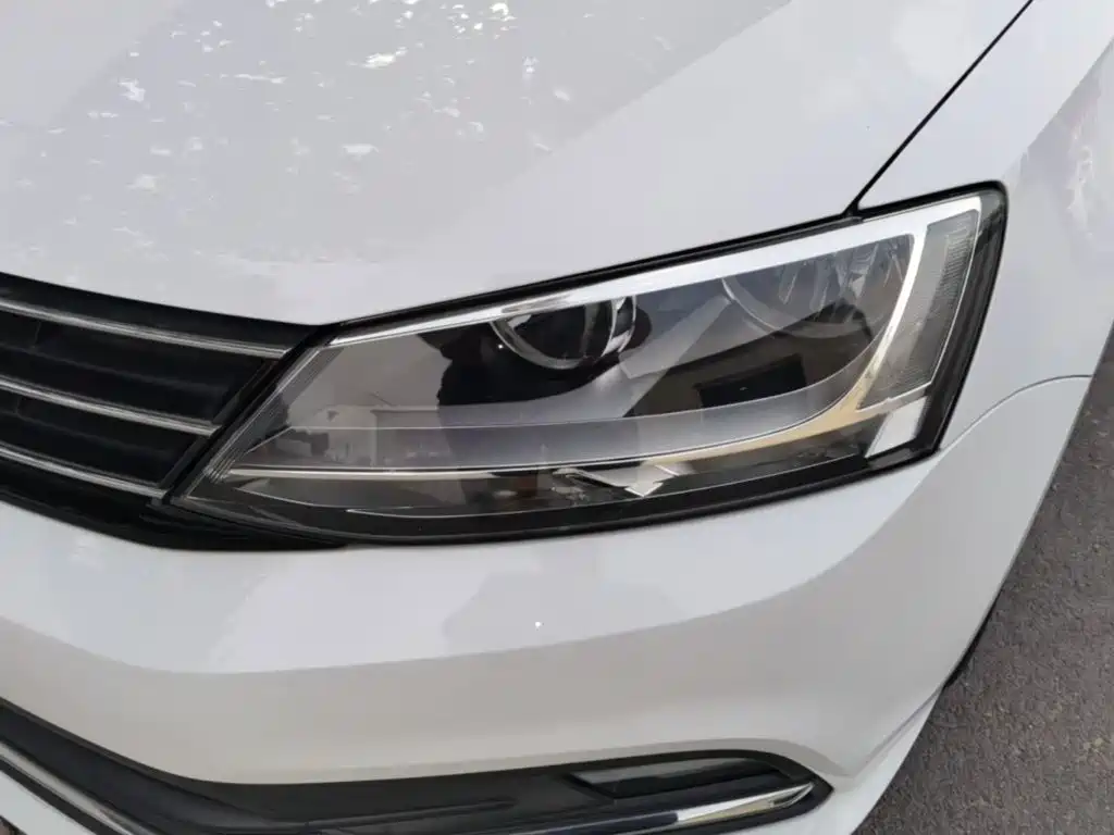 Volkswagen Sagitar — миниатюра 24