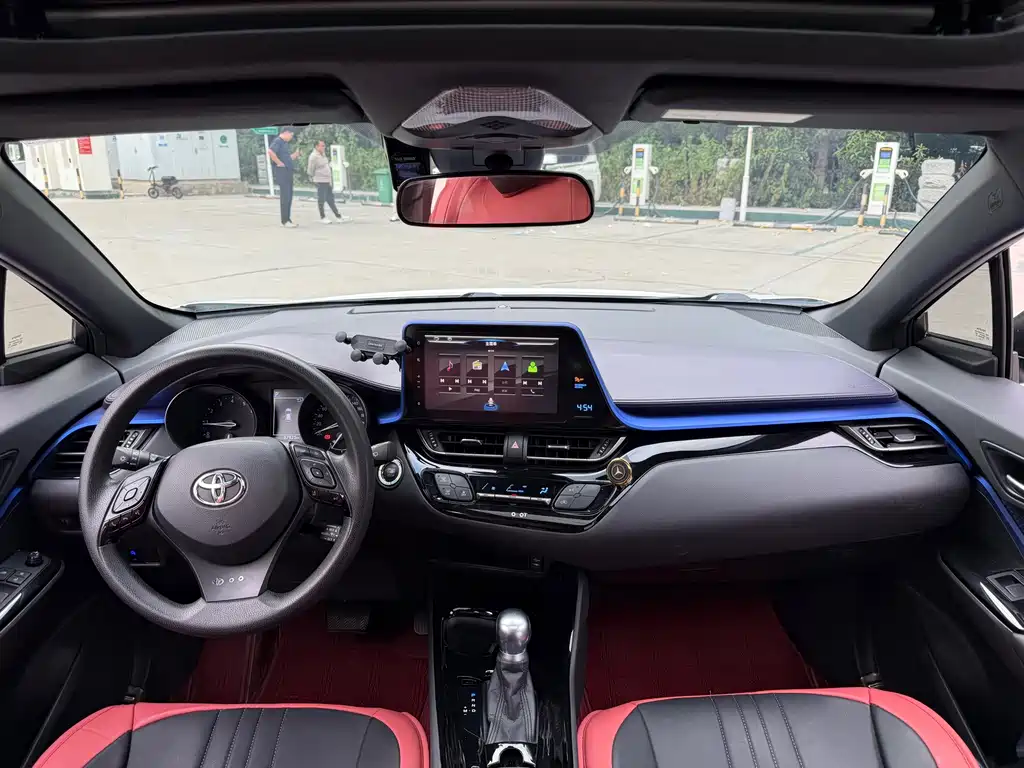 Toyota C-HR — миниатюра 5