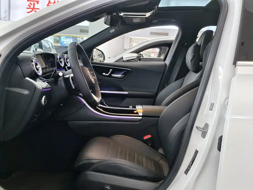 Mercedes-Benz C-Class — миниатюра 5