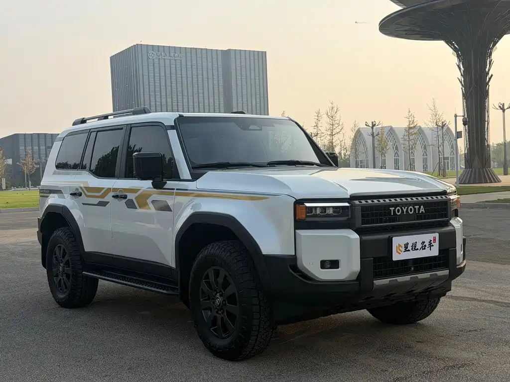 Toyota Prado — миниатюра 3