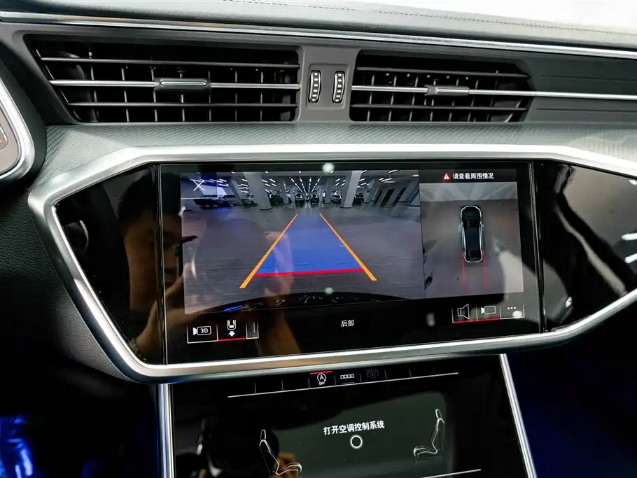 Audi A6L — миниатюра 9