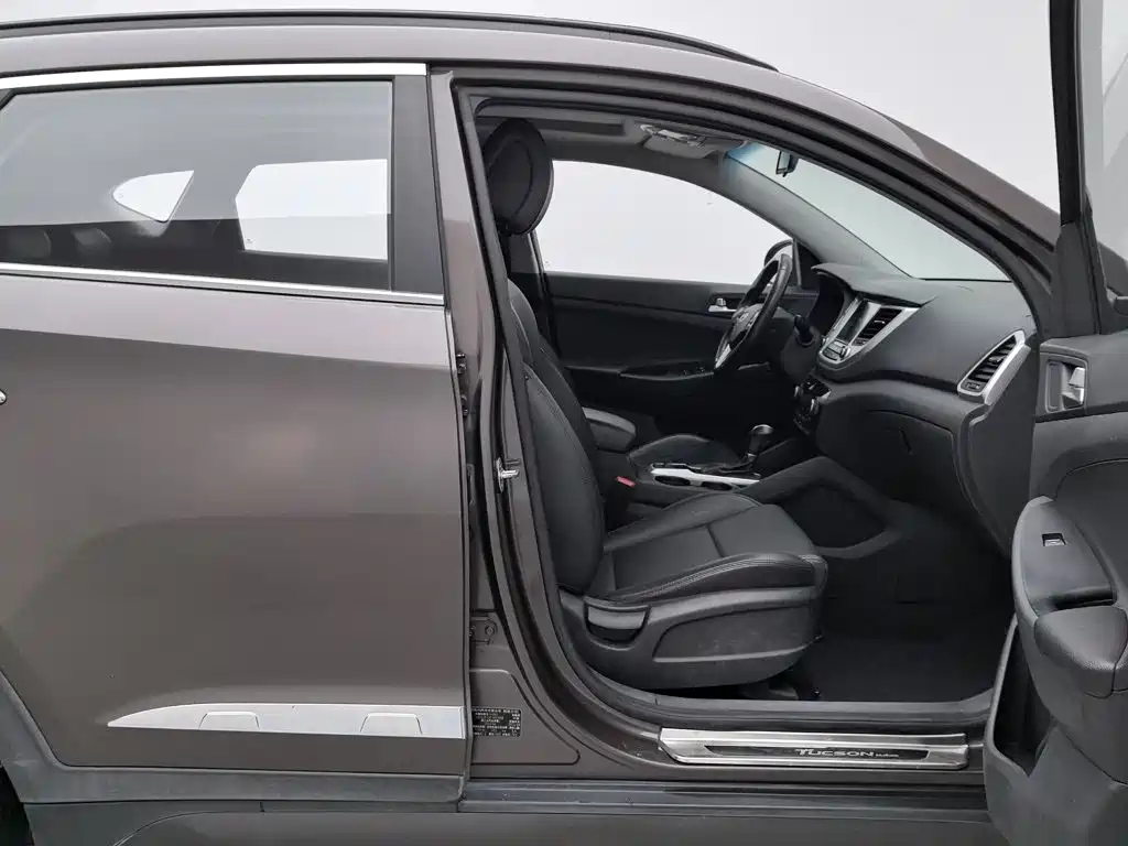 Hyundai Tucson — миниатюра 23