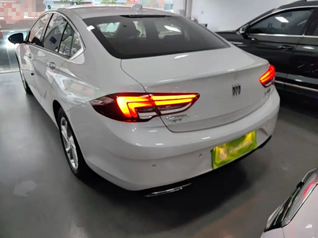Buick Regal — миниатюра 5