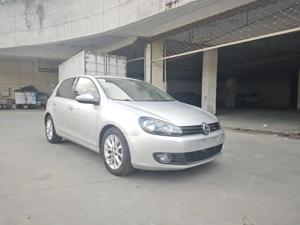 Volkswagen Golf 2012 1.4TSI MT Comfort